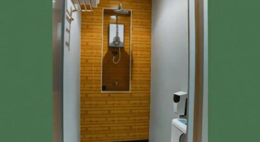 Hotel Zamburger Bliss Τζόχορ Μπάχρου