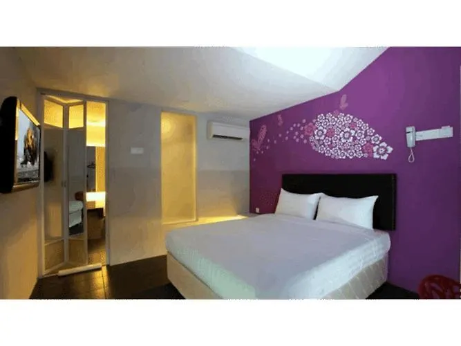 Hotel Zamburger Bliss Τζόχορ Μπάχρου Μαλαισία