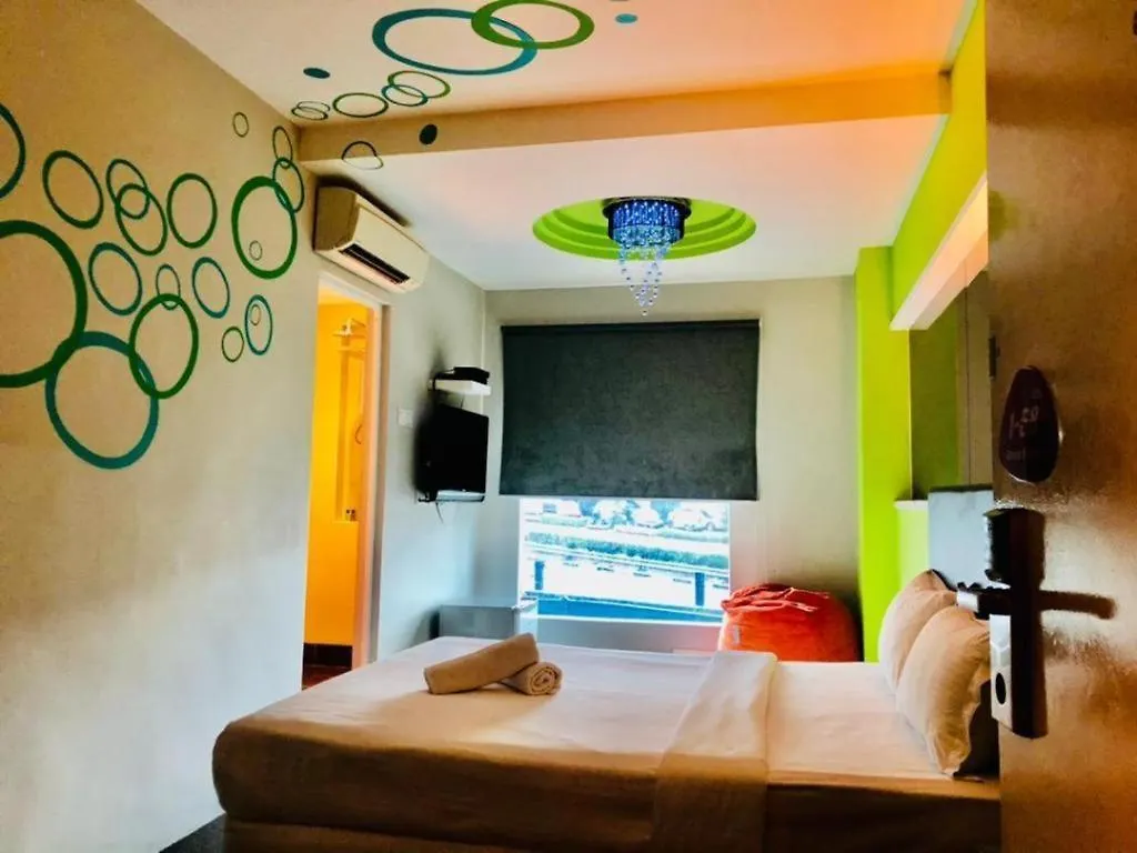 Hotel Zamburger Bliss Johor Bahru