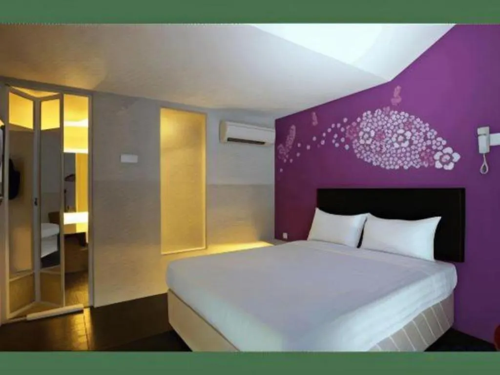 Hotel Zamburger Bliss Τζόχορ Μπάχρου Μαλαισία