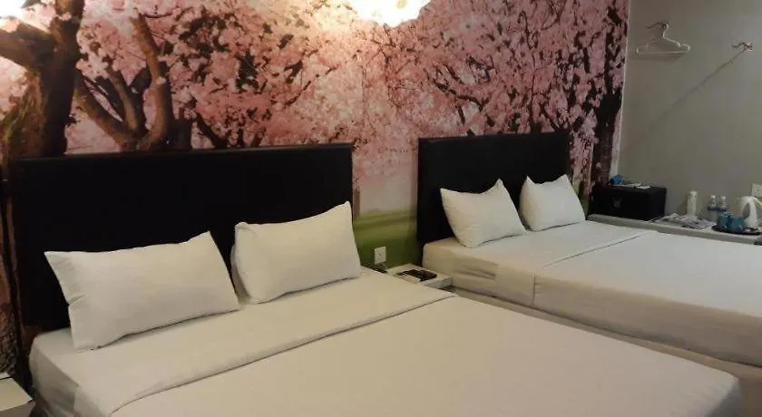 Hotel Zamburger Bliss Τζόχορ Μπάχρου